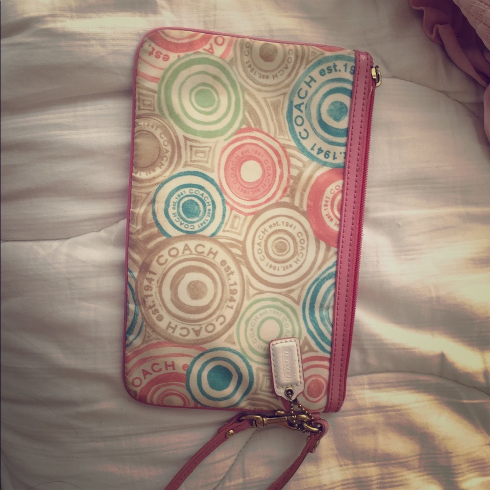Pink/white Coach purse/wallet/handbag(Moving Sale)